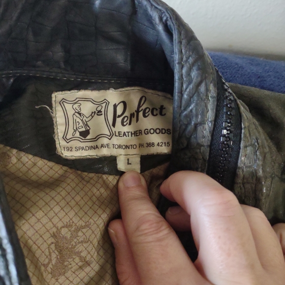 Perfect Leather Goods Olive Green alligator print Leather Jacket Size Large - Picture 3 of 4